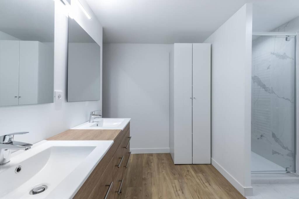 Hsh Sentier-Reaumur III Beautiful Apartment 6P-2Br Paris Bagian luar foto