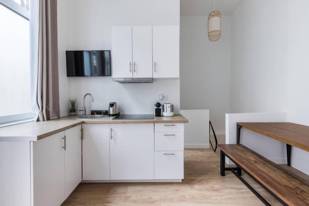 Hsh Sentier-Reaumur III Beautiful Apartment 6P-2Br Paris Bagian luar foto